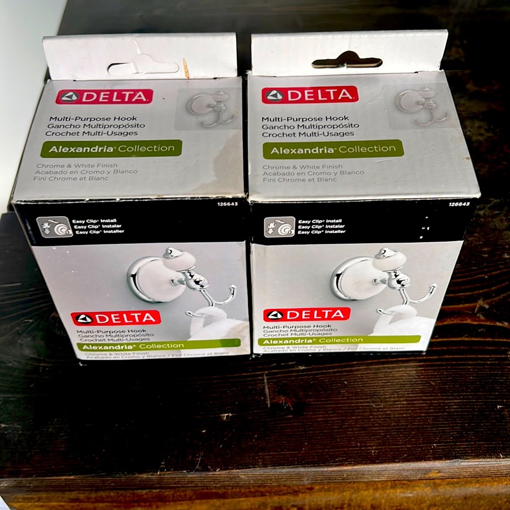 DELTA Multi-Purpose Hook